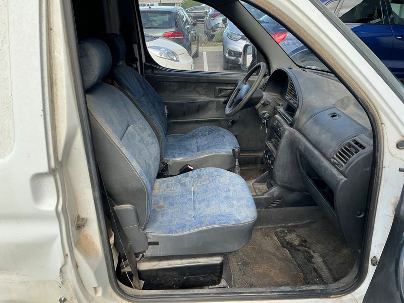 Peugeot Partner 1.8 Diesel PARTNER 190C 1997 – снимка 3