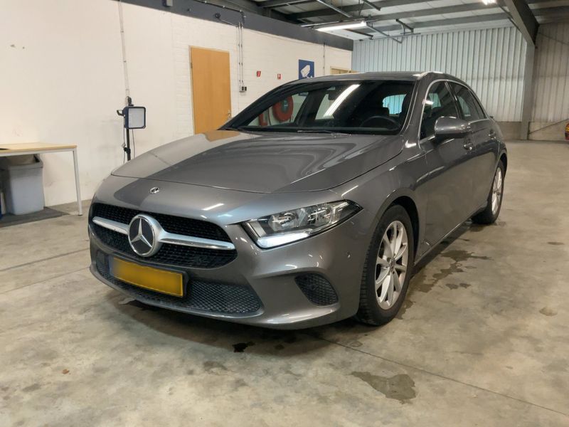 Mercedes-Benz A-Klasse A 180 Progressive 2019 – снимка 1