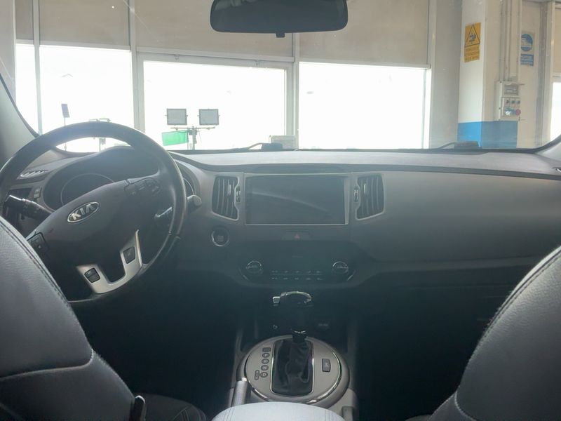 Kia Sportage 2.0 CRDi Feel 4WD 2015 – снимка 17