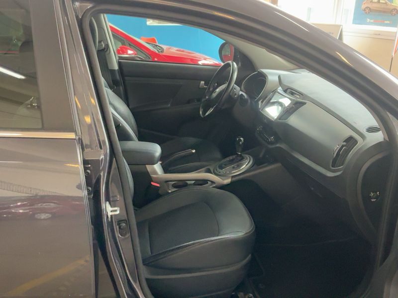 Kia Sportage 2.0 CRDi Feel 4WD 2015 – снимка 16