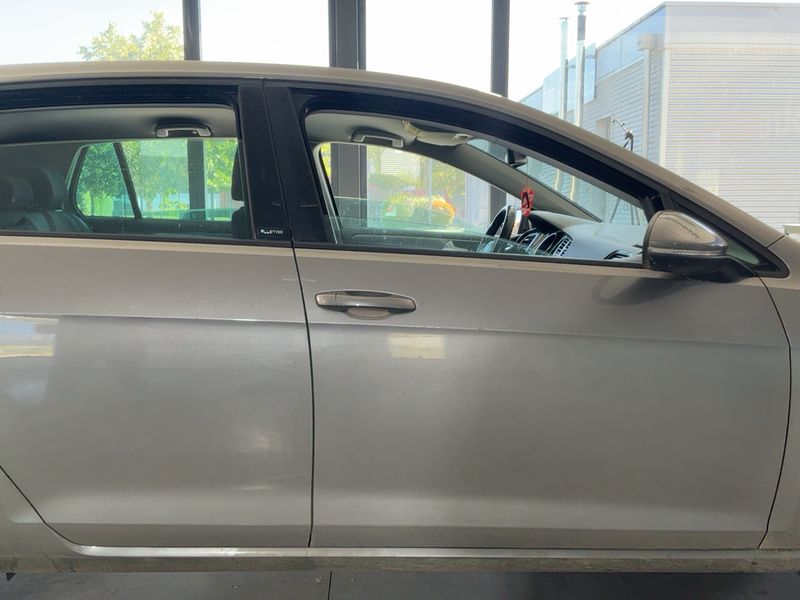 Volkswagen Golf VII 1.6 TDI Allstar BlueMotion Tech 2016 – снимка 10