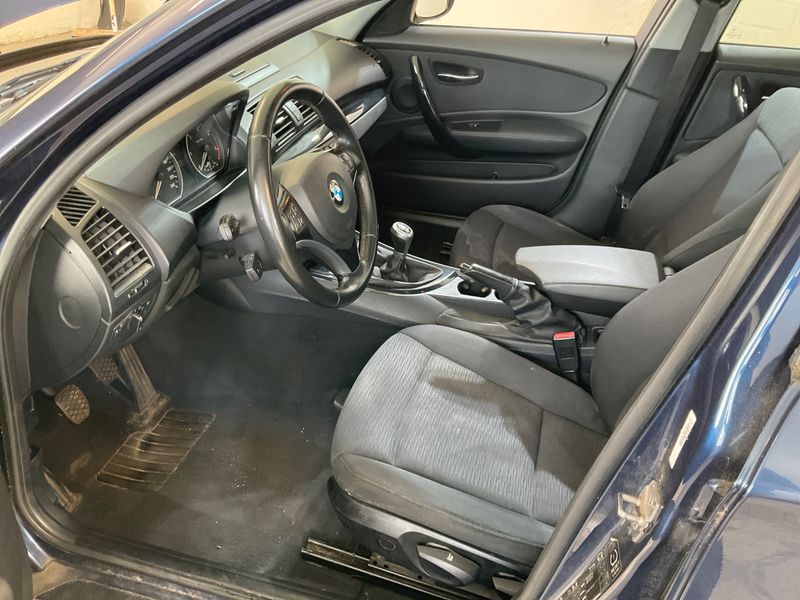 BMW 1er 116d 2010 – снимка 3