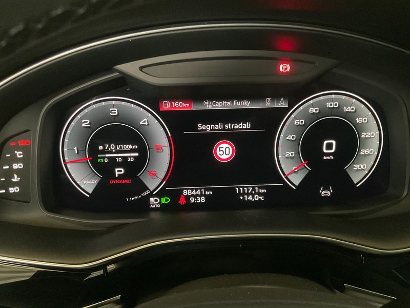 Audi Q8 50 TDI Mild-Hybrid quattro 2023 – снимка 18