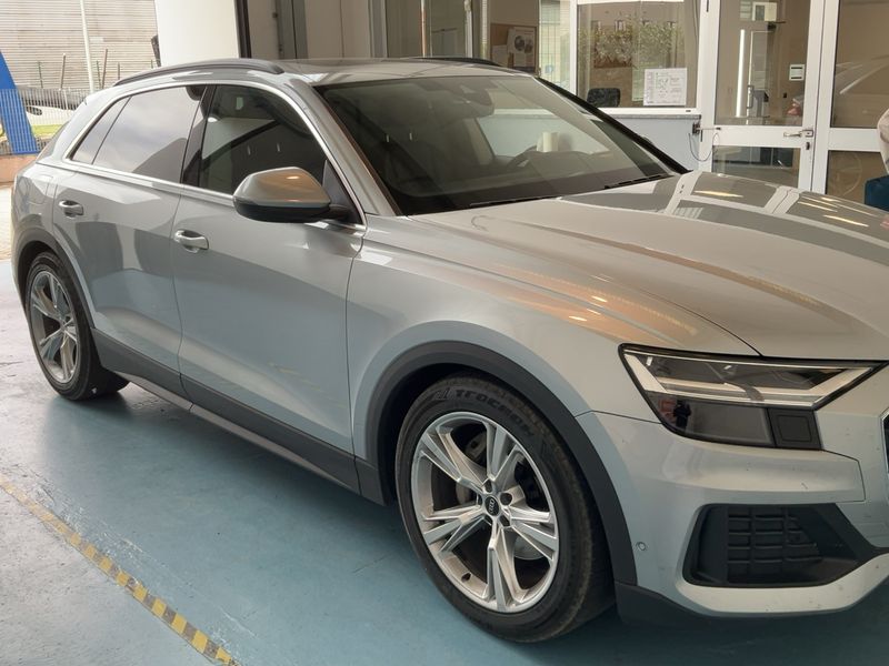 Audi Q8 50 TDI Mild-Hybrid quattro 2023 – снимка 12