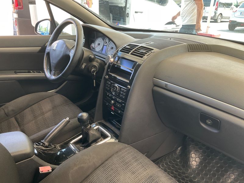 Peugeot 407 1.6 HDi Business Line 2010 – снимка на щета