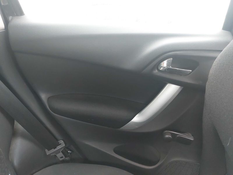 Citroen C3 1.4 HDi Confort 2011 – снимка 59