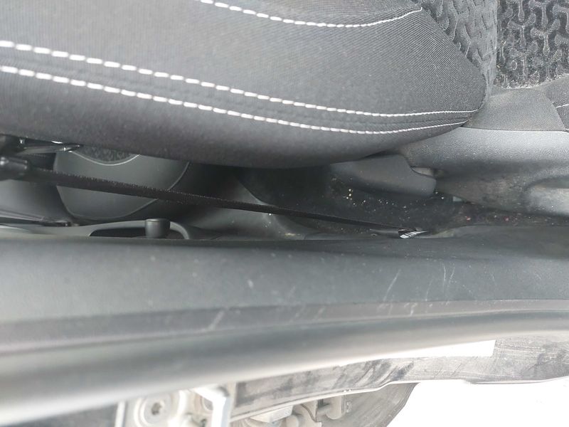 Citroen C3 1.4 HDi Confort 2011 – снимка 34