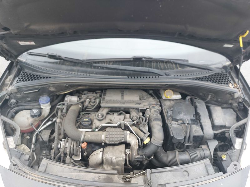 Citroen C3 1.4 HDi Confort 2011 – снимка 8