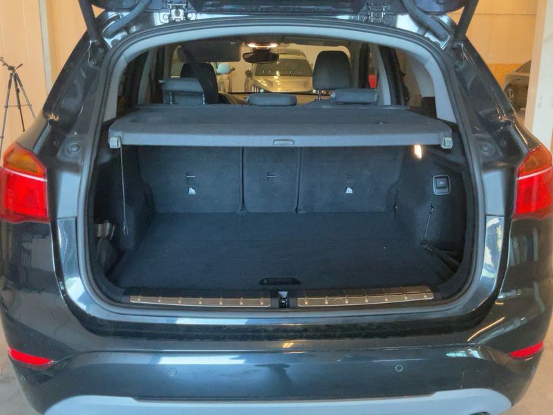 BMW X1 sDrive 20i 2016 – снимка 15