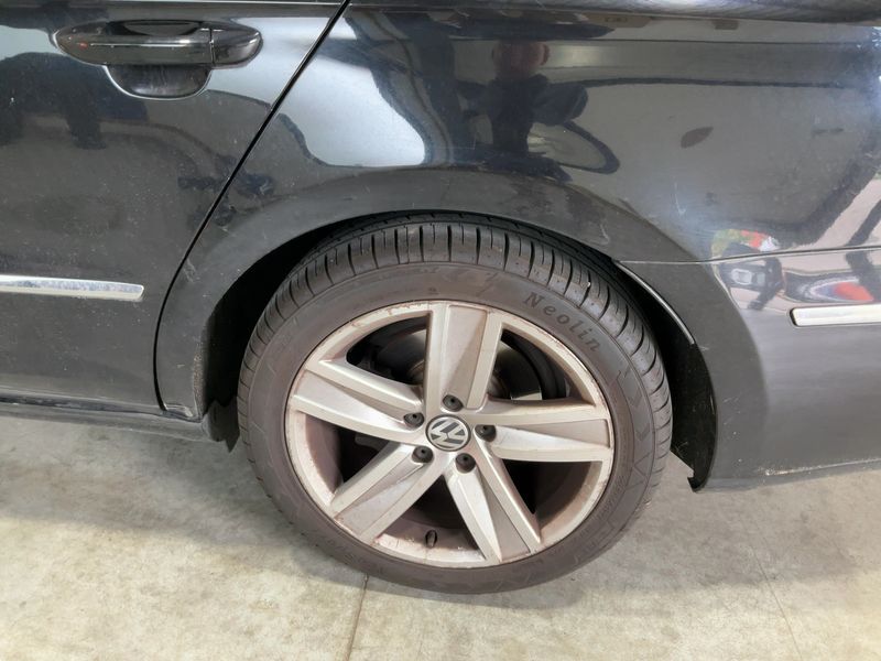 Volkswagen CC 2.0 TDI Carat BlueMotion Tech 2015 – снимка 5