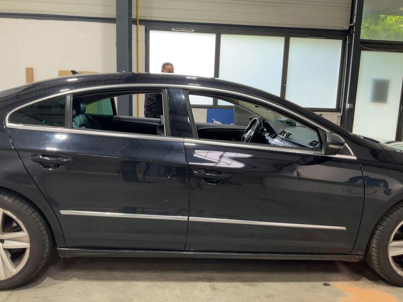 Volkswagen CC 2.0 TDI Carat BlueMotion Tech 2015 – снимка 10