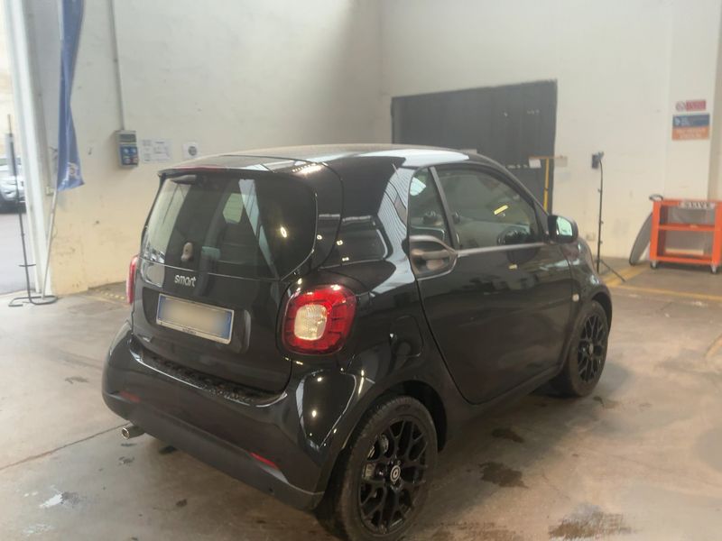 Smart fortwo 1.0 Basis passion 2017 – снимка 8
