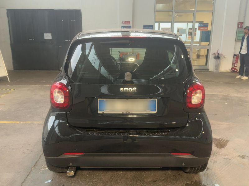 Smart fortwo 1.0 Basis passion 2017 – снимка 7