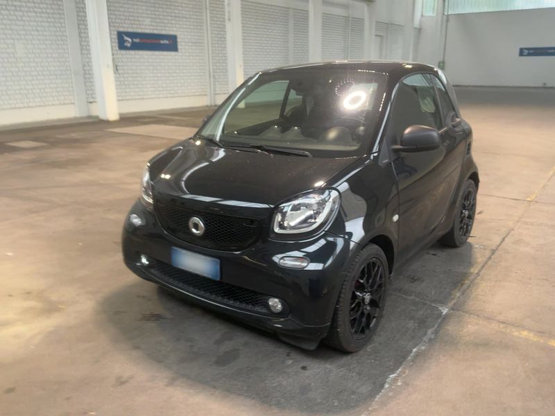 Smart fortwo 1.0 Basis passion 2017 – снимка 1