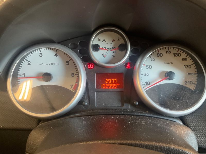 Peugeot 207 1.4 VTi Urban Move 2008 – снимка 4