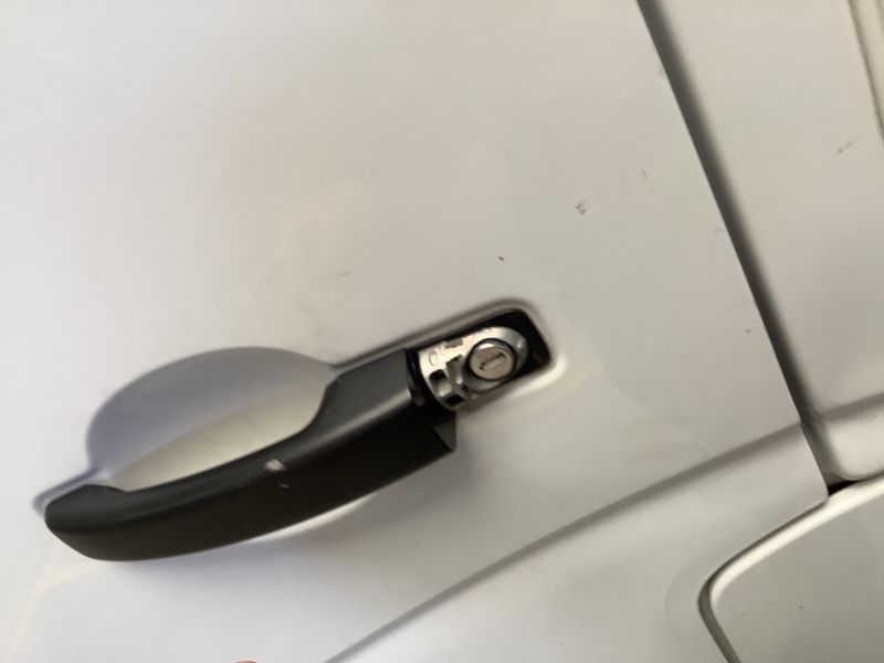 Nissan Interstar 2.3 dCi L3H2 3,5t Acenta FWD 2022 – снимка 24