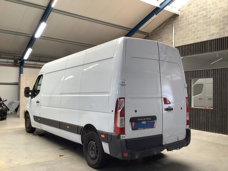 Nissan Interstar 2.3 dCi L3H2 3,5t Acenta FWD 2022 – снимка 6