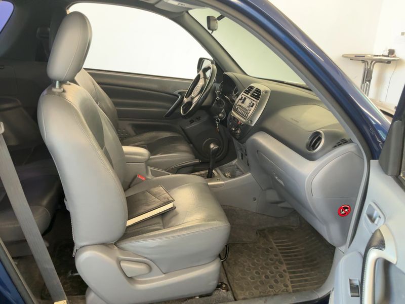 Toyota RAV 4 2.0 Limited 4x4 2003 – снимка 16