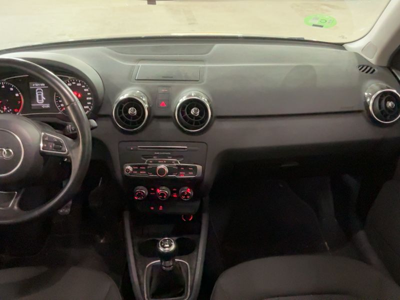 Audi A1 Sportback 1.0 TFSI Attraction 2017 – снимка 17