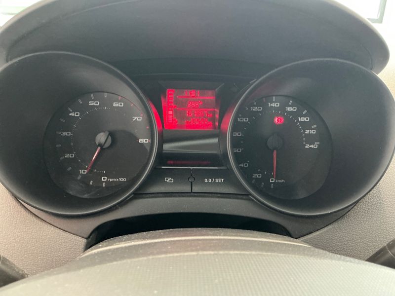 Seat Ibiza 1.4 Reference 2011 – снимка 4
