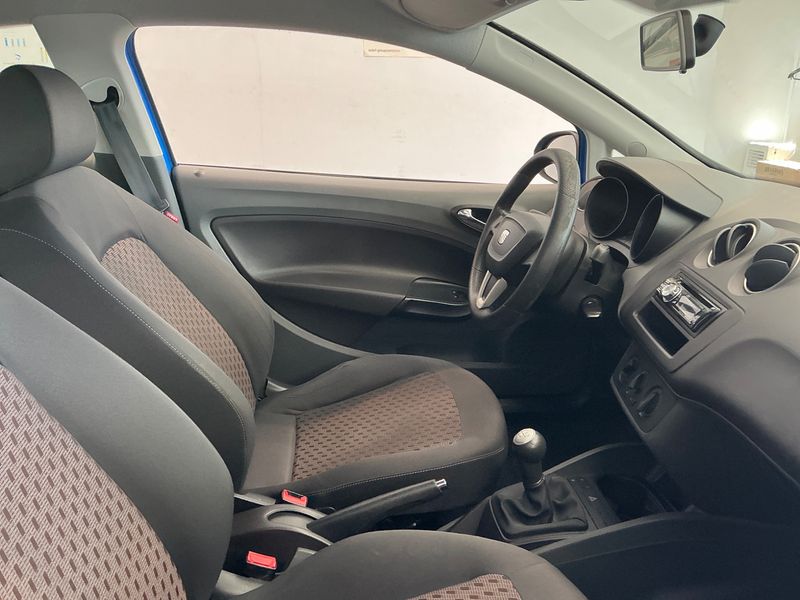 Seat Ibiza 1.4 Reference 2011 – снимка 3