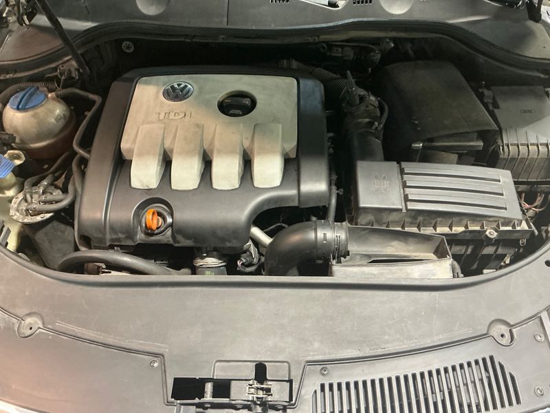 Volkswagen Passat 2.0 TDI Comfortline 2007 – снимка на щета