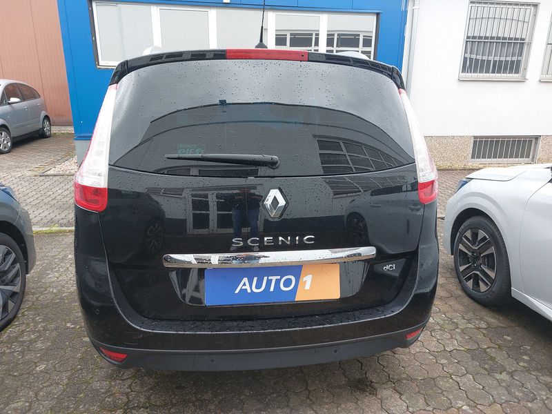 Renault Grand Scenic 1.5 dCi BOSE Edition 2014 – снимка 4