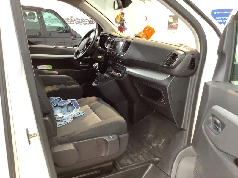 Opel Zafira Life 2.0 Diesel M Selection L2 2020 – снимка 16