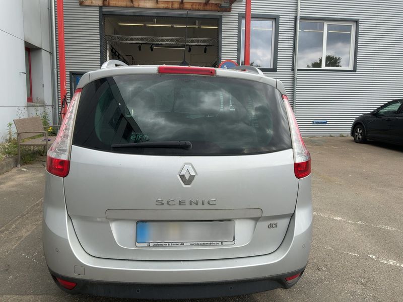 Renault Grand Scenic 1.5 dCi Limited 2015 – снимка 7