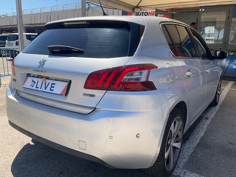 Peugeot 308 2.0 Blue-HDi Allure 2016 – снимка 2