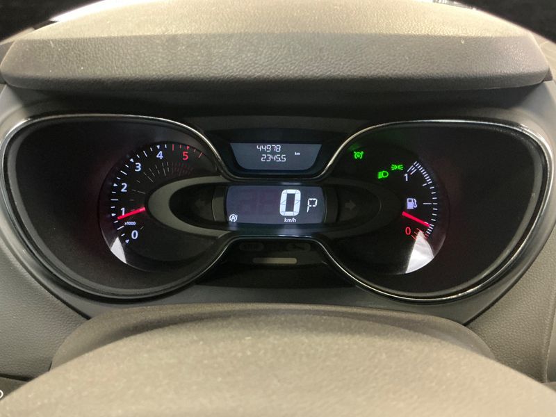 Renault Captur 1.5 dCi Intens 2019 – снимка 18