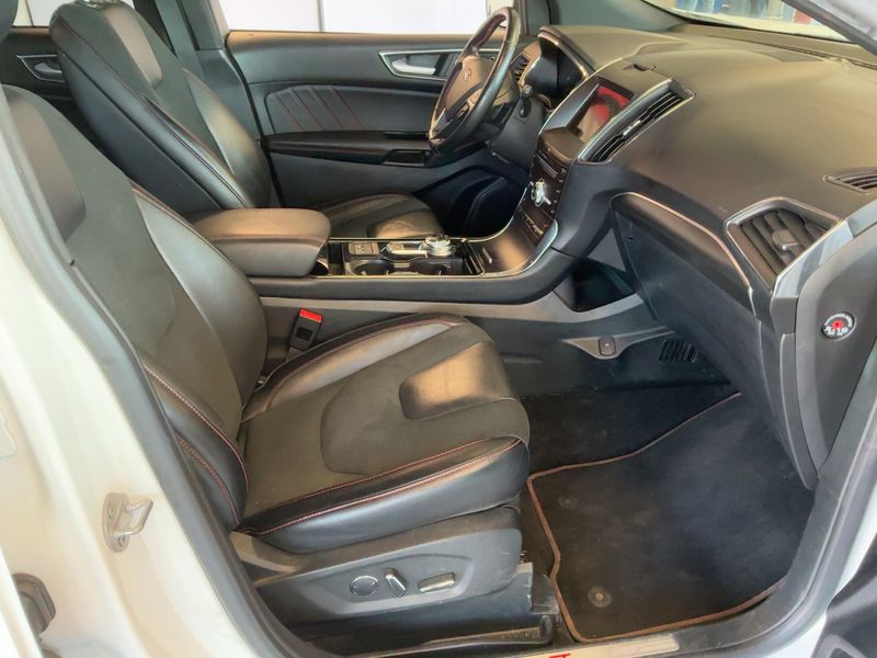 Ford Edge 2.0 TDCi EcoBlue Bi-Turbo ST-Line 4x4 2019 – снимка 16