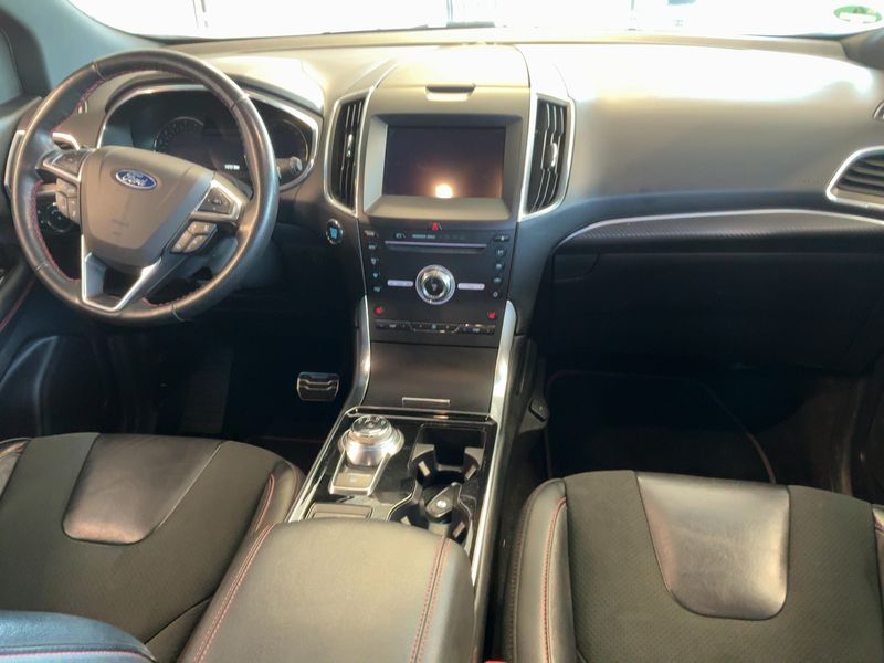 Ford Edge 2.0 TDCi EcoBlue Bi-Turbo ST-Line 4x4 2019 – снимка 17