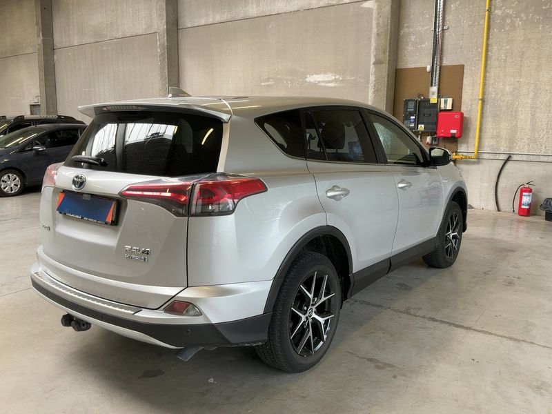 Toyota RAV 4 2.5 Hybrid Comfort 2016 – снимка 8