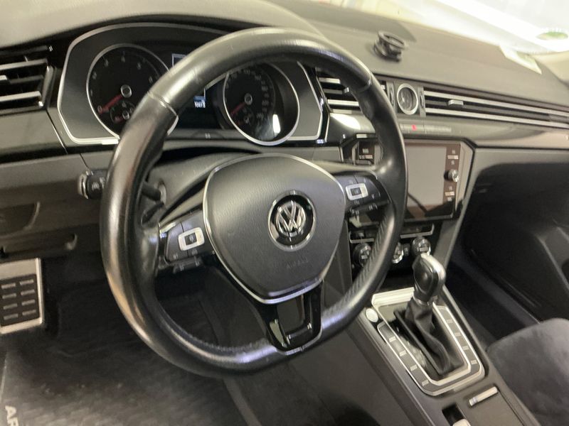 Volkswagen Arteon 2.0 TSI Elegance 2018 – снимка 24