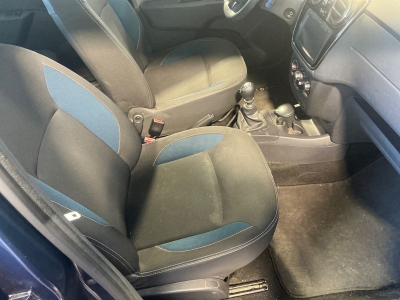 Dacia Lodgy 1.5 dCi Diesel SL AuDacia 2015 – снимка 31