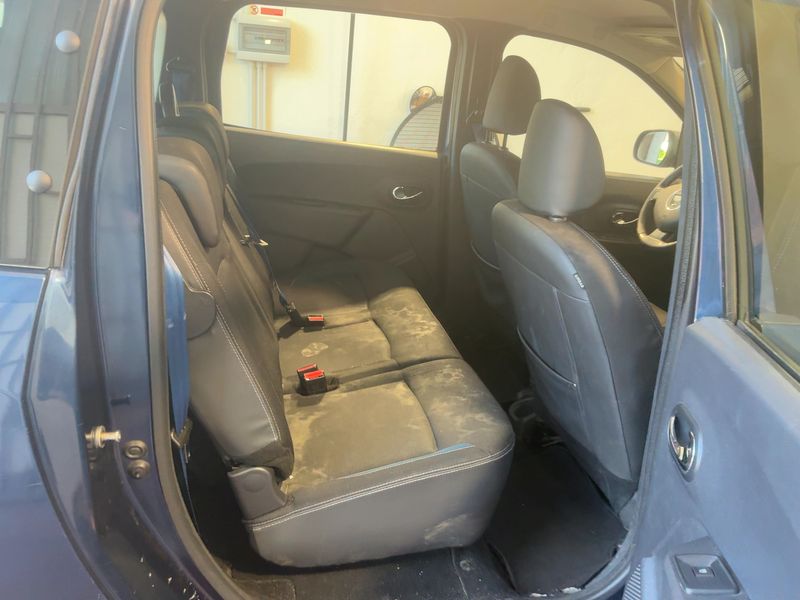 Dacia Lodgy 1.5 dCi Diesel SL AuDacia 2015 – снимка 20