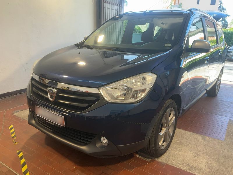 Dacia Lodgy 1.5 dCi Diesel SL AuDacia 2015 – снимка 1