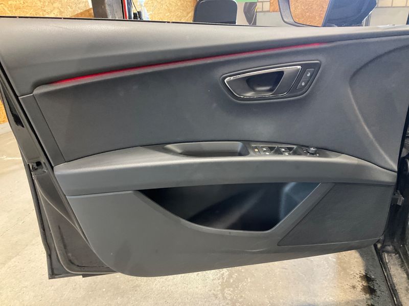 Seat Leon 1.5 TSI ACT FR 2020 – снимка 23