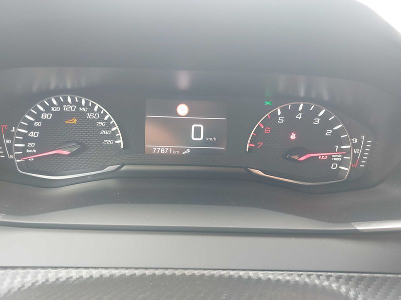 Peugeot 208 1.2 PureTech Allure 2022 – снимка 12