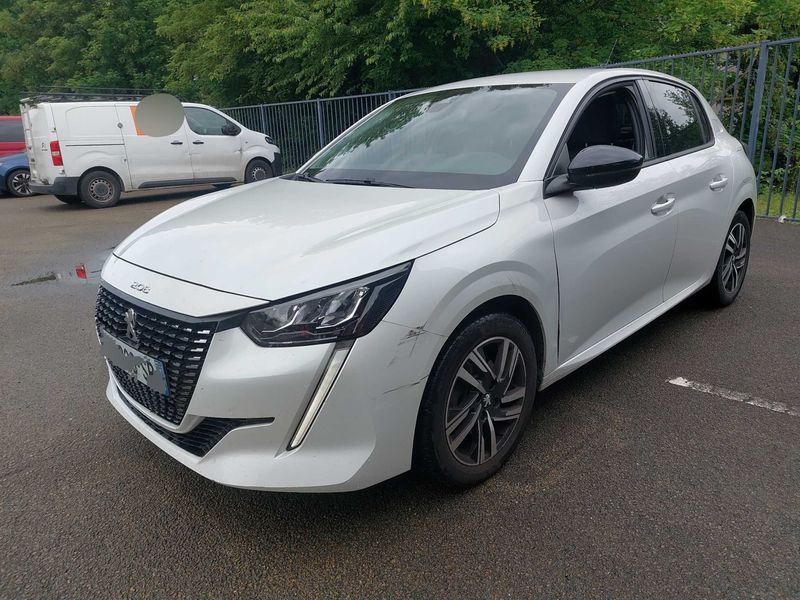 Peugeot 208 1.2 PureTech Allure 2022 – снимка 2