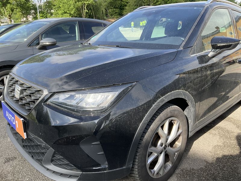 Seat Arona 1.0 TSI FR 2024 – снимка 2