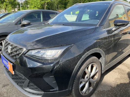 Seat Arona 1.0 TSI FR 2024 – снимка 2