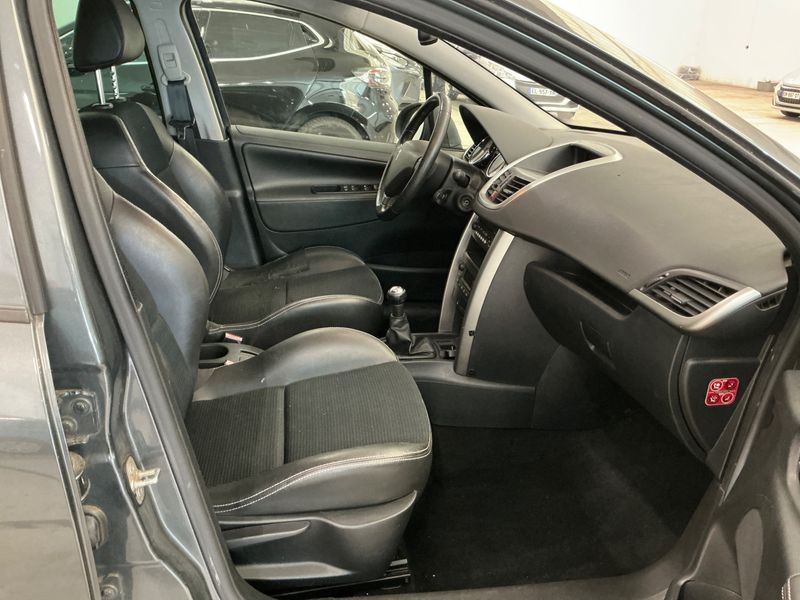 Peugeot 207 1.6 Premium Outdoor 2009 – снимка 3