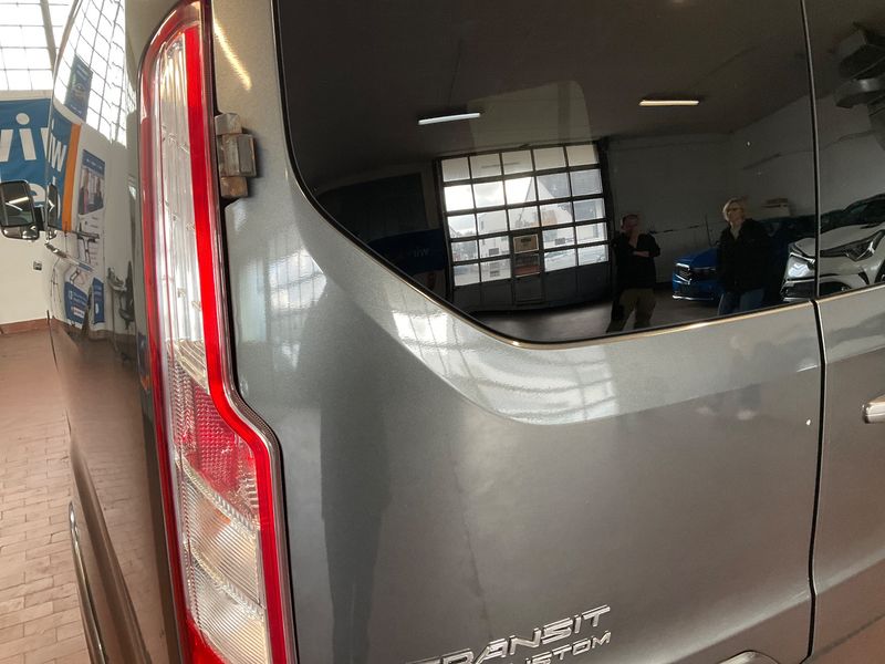 Ford Transit 2.0 TDCi 290 L1 Sport 2018 – снимка 42