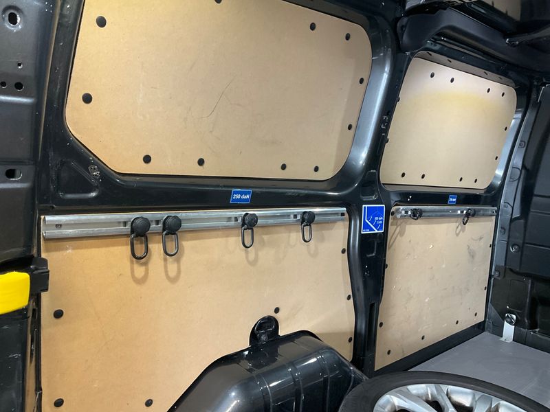 Ford Transit 2.0 TDCi 290 L1 Sport 2018 – снимка 36