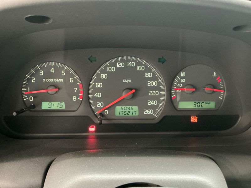 Volvo V40 1.8 1999 – снимка 4