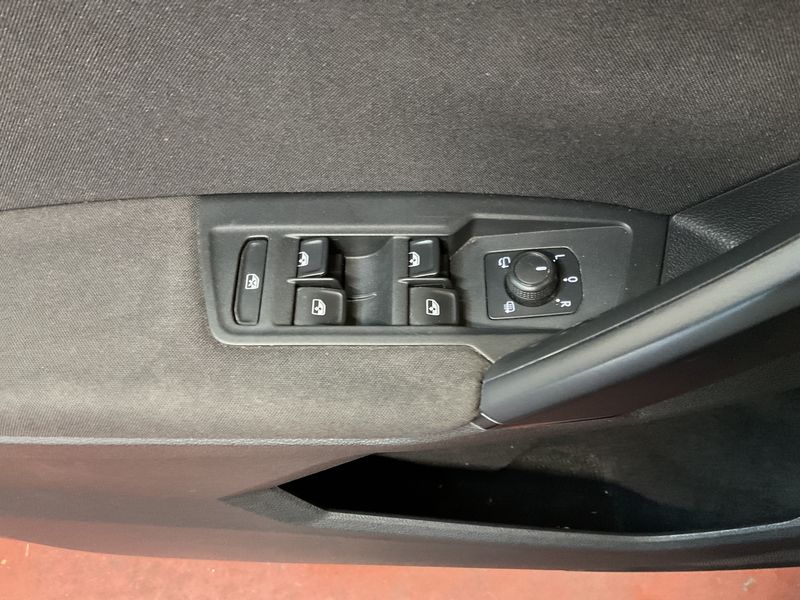 Volkswagen Tiguan 1.5 TSI ACT Comfortline BlueMotion Tech 2019 – снимка на щета