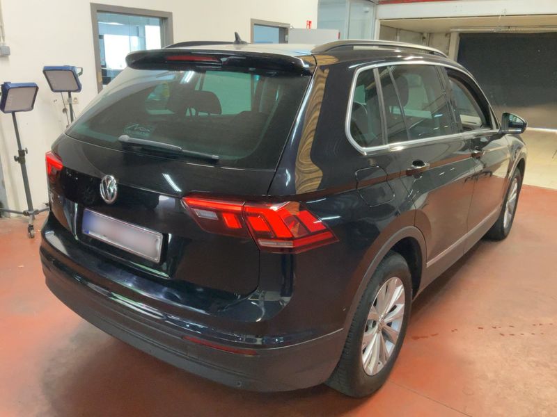 Volkswagen Tiguan 1.5 TSI ACT Comfortline BlueMotion Tech 2019 – снимка 6