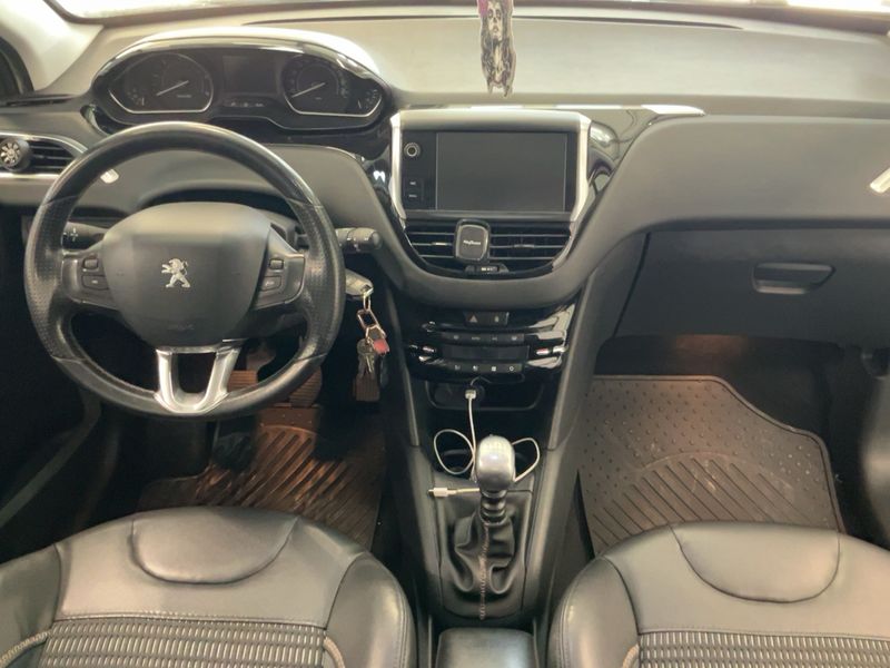 Peugeot 208 1.6 Blue-HDi Allure 2015 – снимка 17
